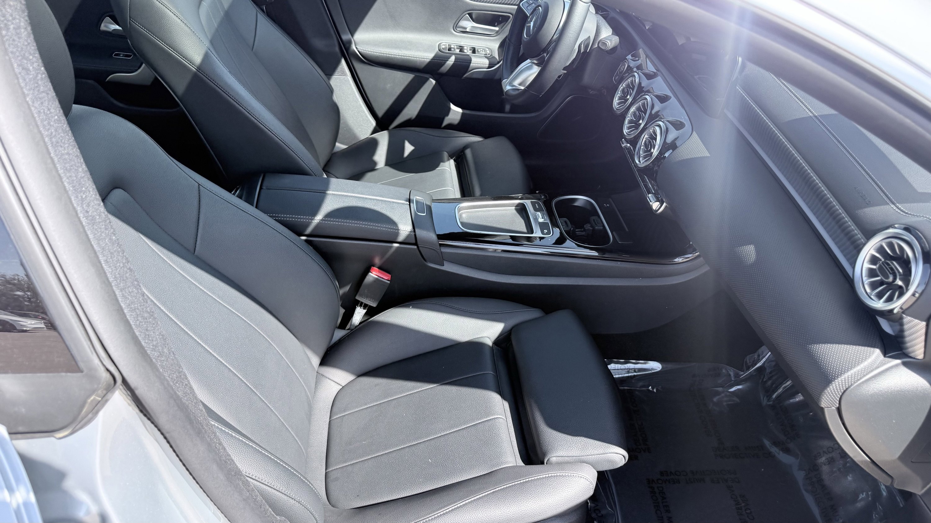 Used 2025 Mercedes-Benz CLA 250 image 53