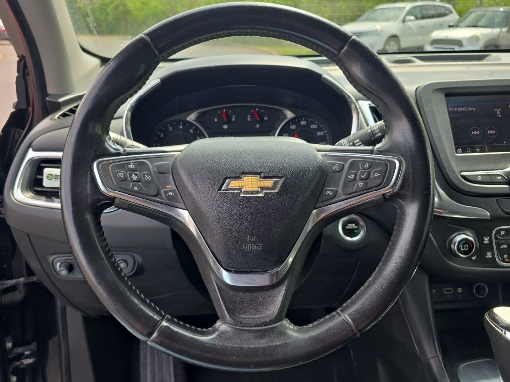 Used 2020 Chevrolet Equinox LT image 19