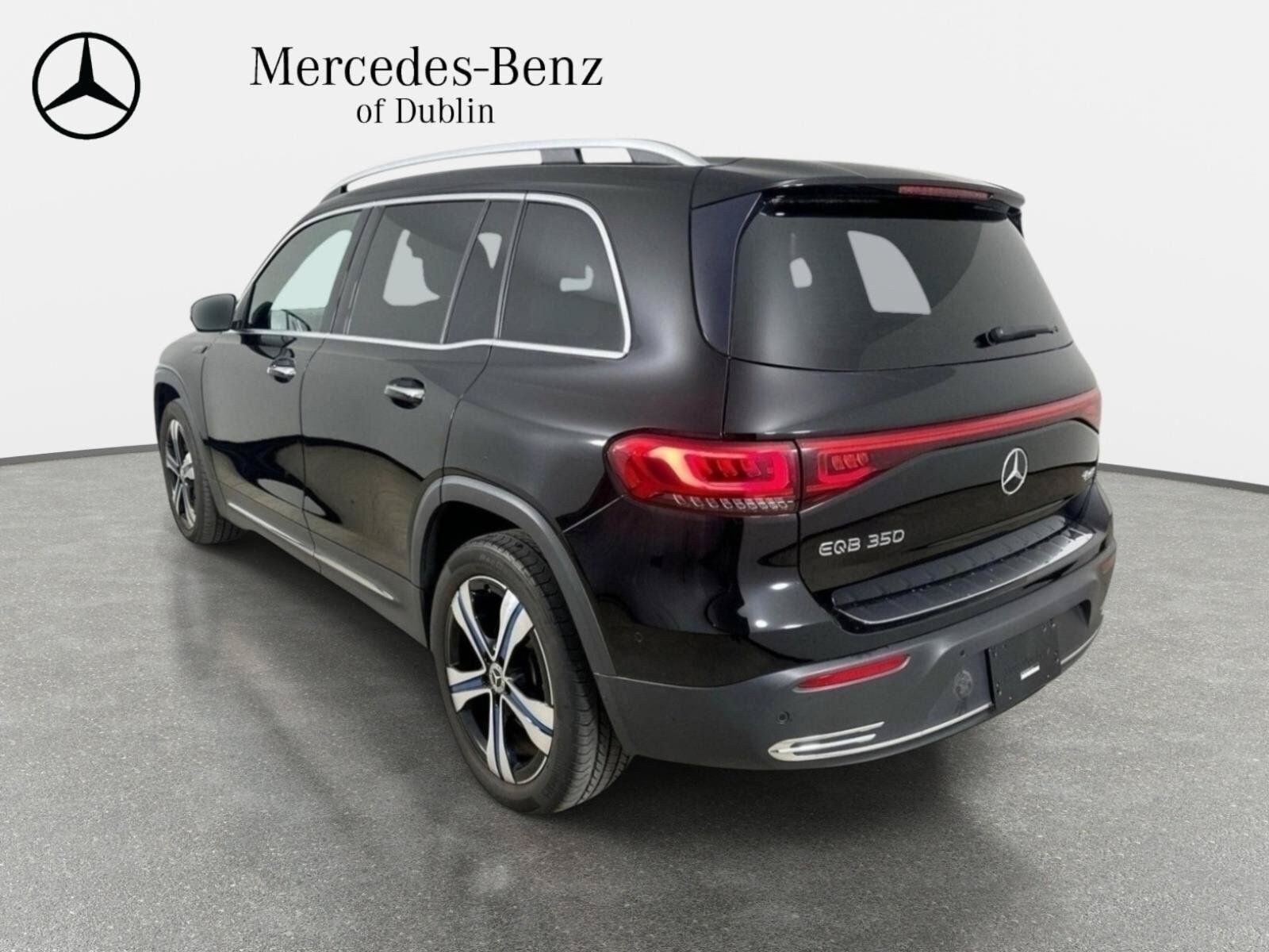 Certified 2023 Mercedes-Benz EQB 350 4MATIC SUV image 4
