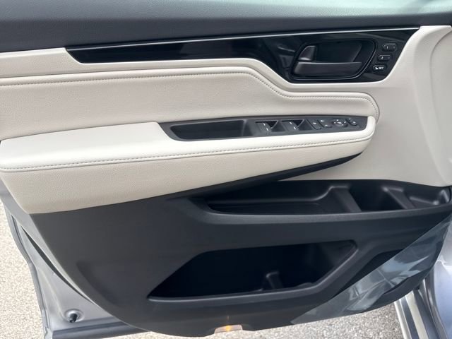 New 2026 Honda Odyssey Touring image 9