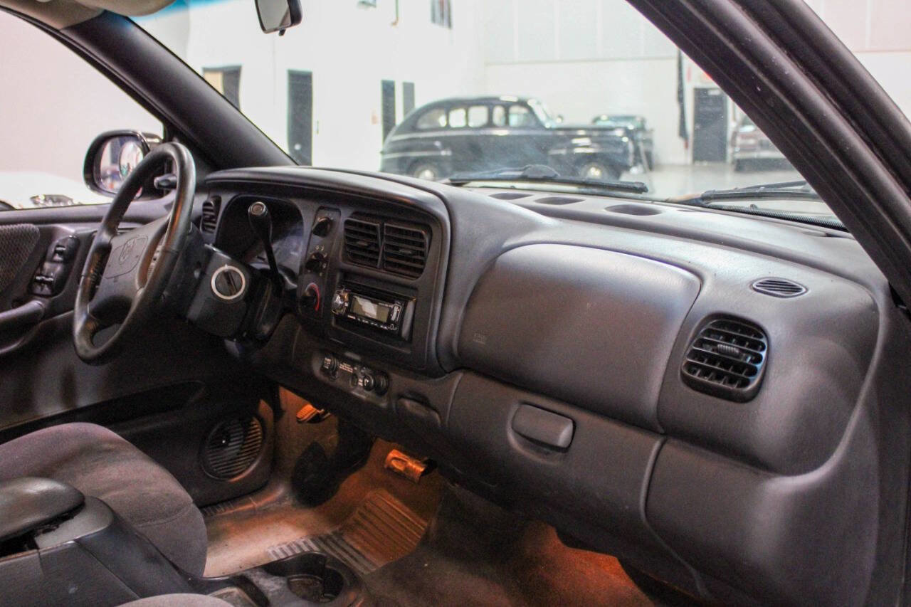 Used 1999 Dodge Dakota Sport image 34