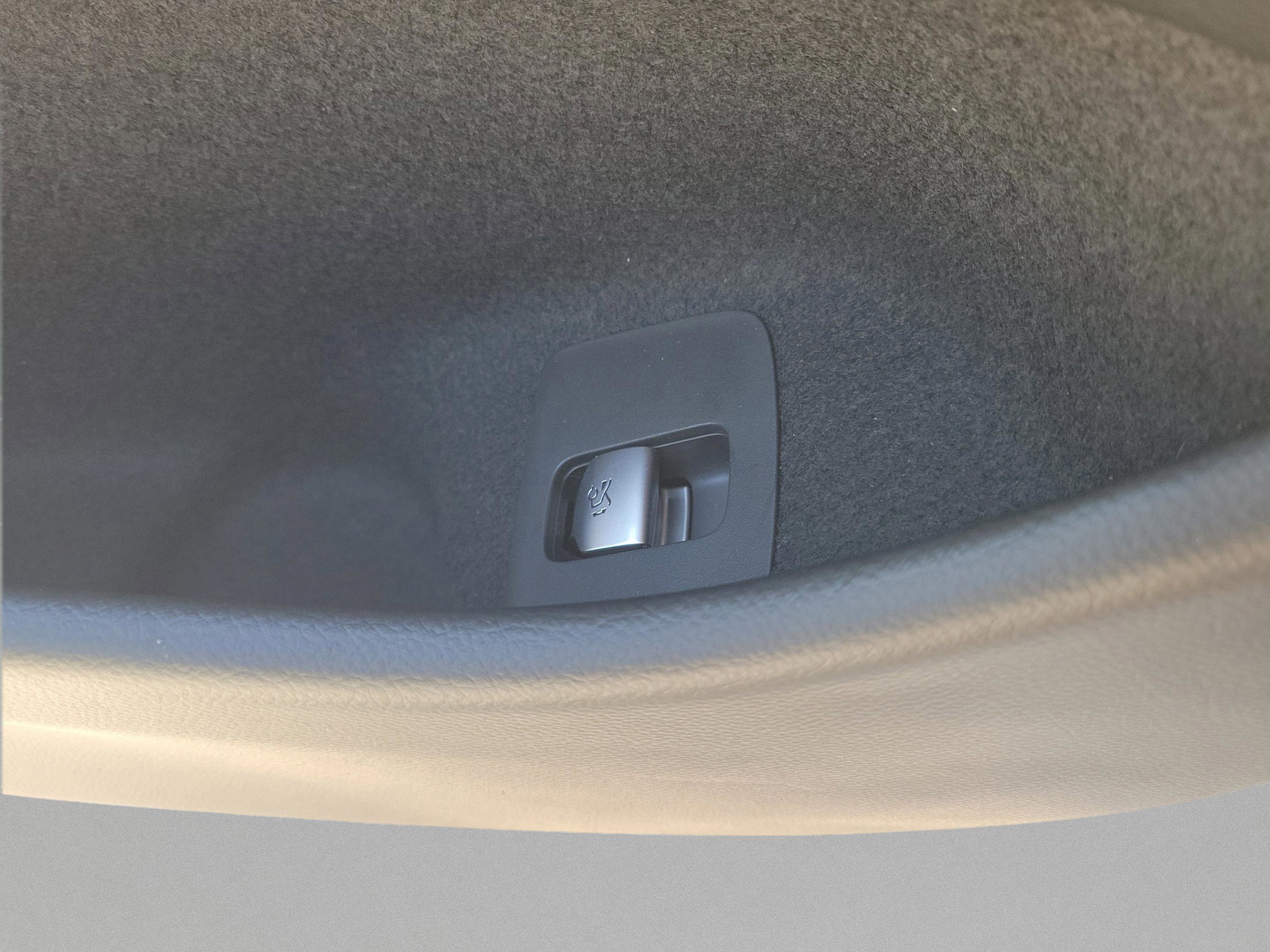 Certified 2026 Mercedes-Benz E 350 Sedan image 26
