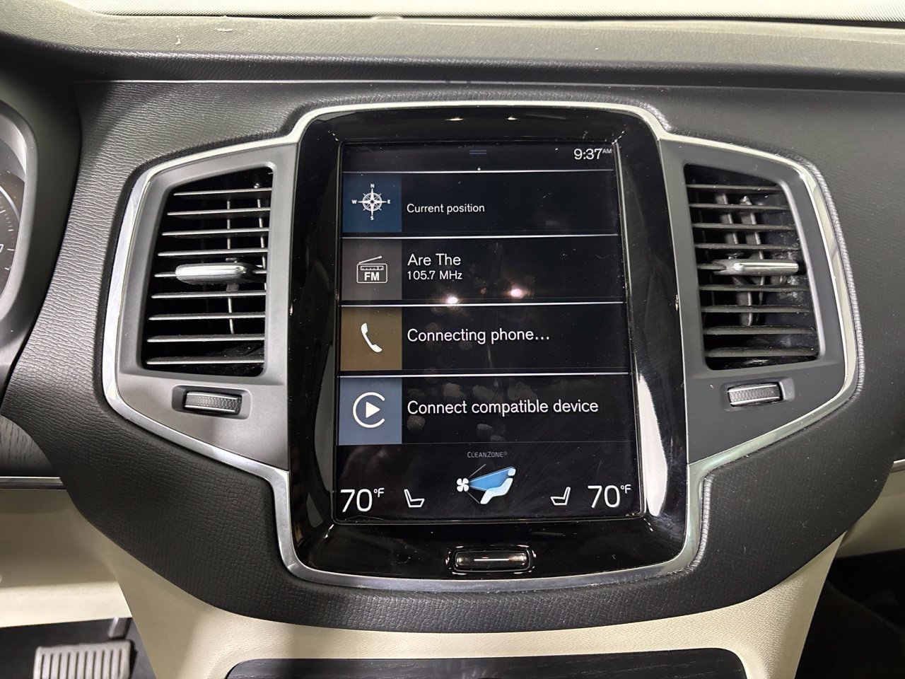 Used 2020 Volvo XC90 T6 Momentum AWD/4WD image 18