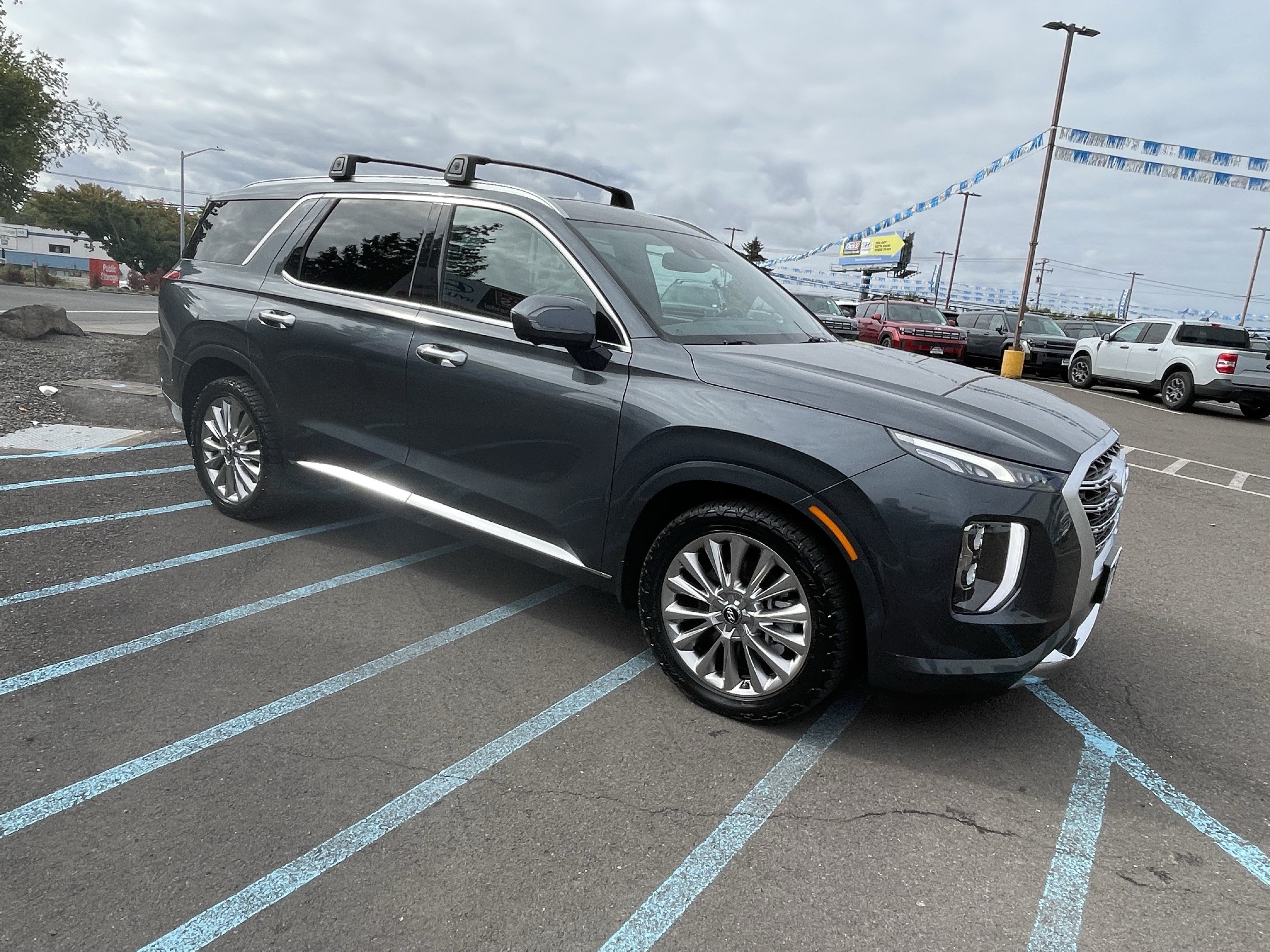 Used 2020 Hyundai Palisade Limited w/ Winter Weather Package AWD/4WD image 7