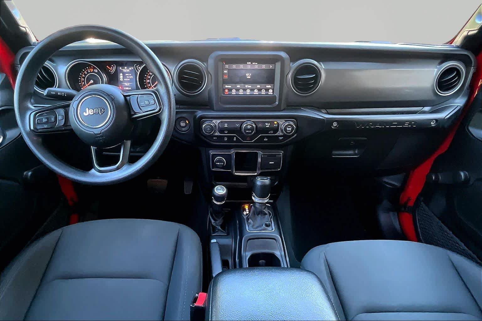 Used 2022 Jeep Wrangler Unlimited Sport AWD/4WD image 16