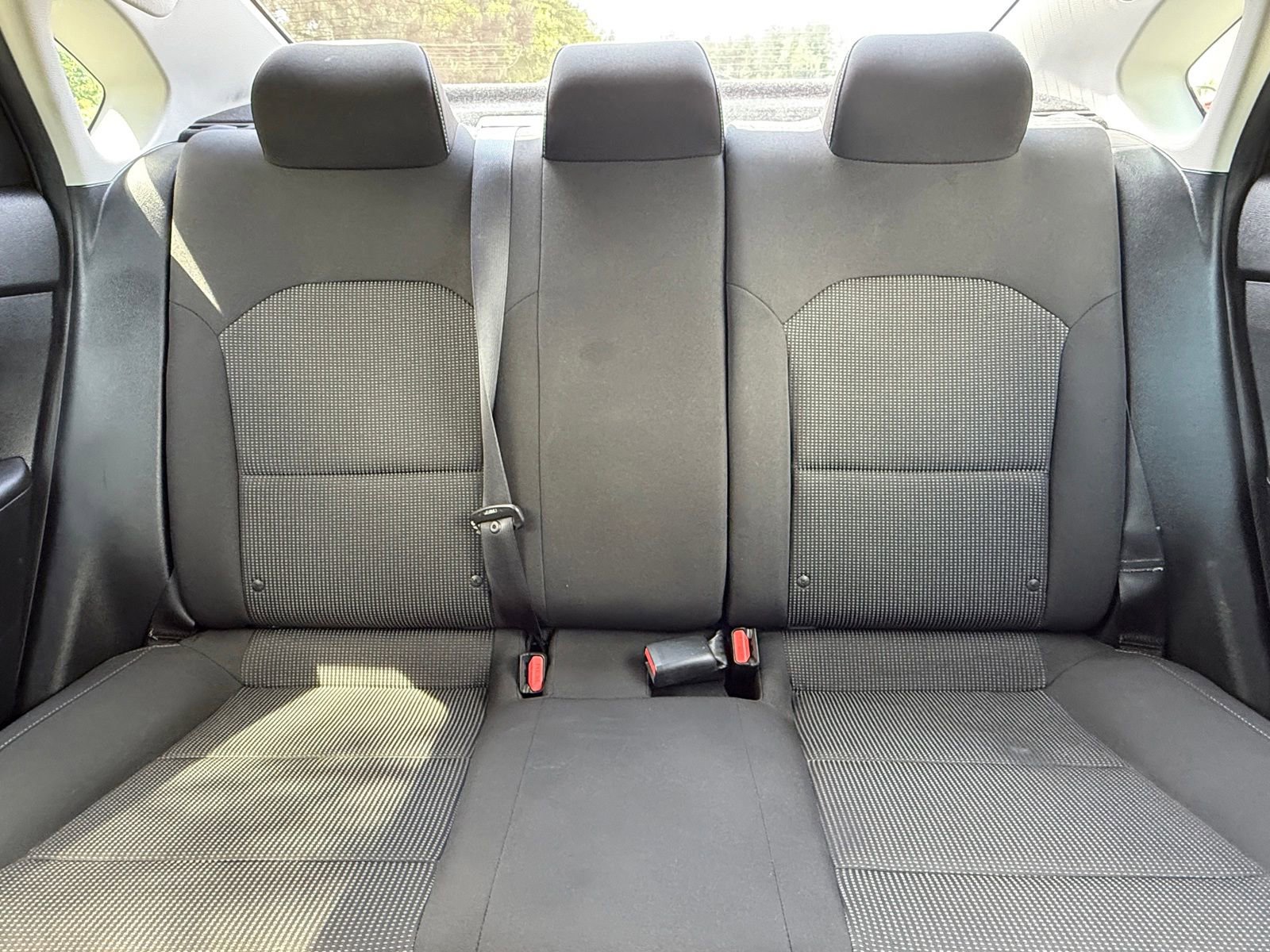 Used 2019 Kia Forte LXS FWD image 40