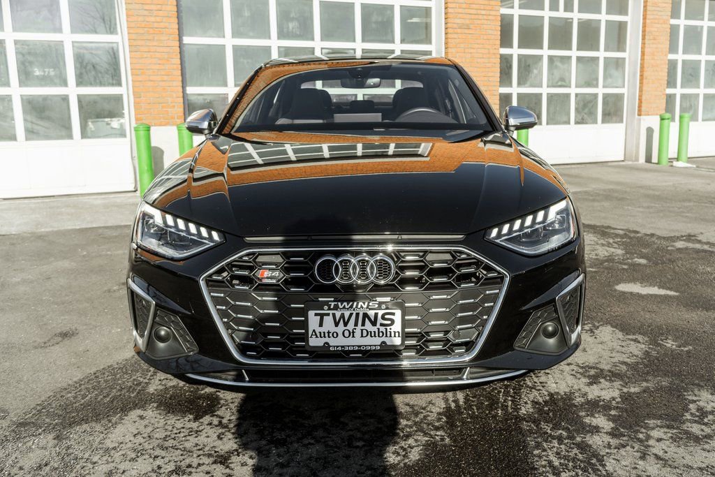 Used 2023 Audi S4 Premium Plus w/ Premium Plus Package AWD/4WD image 39