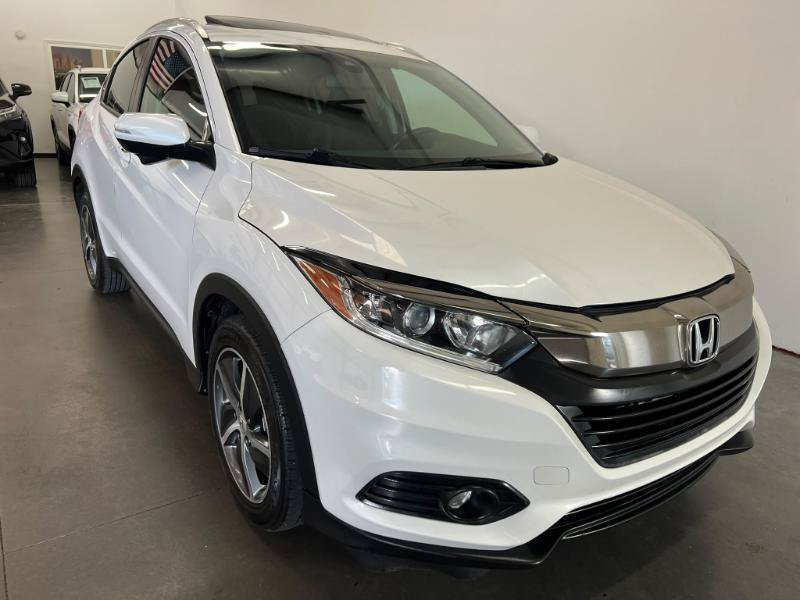 Used 2021 Honda HR-V EX-L image 4