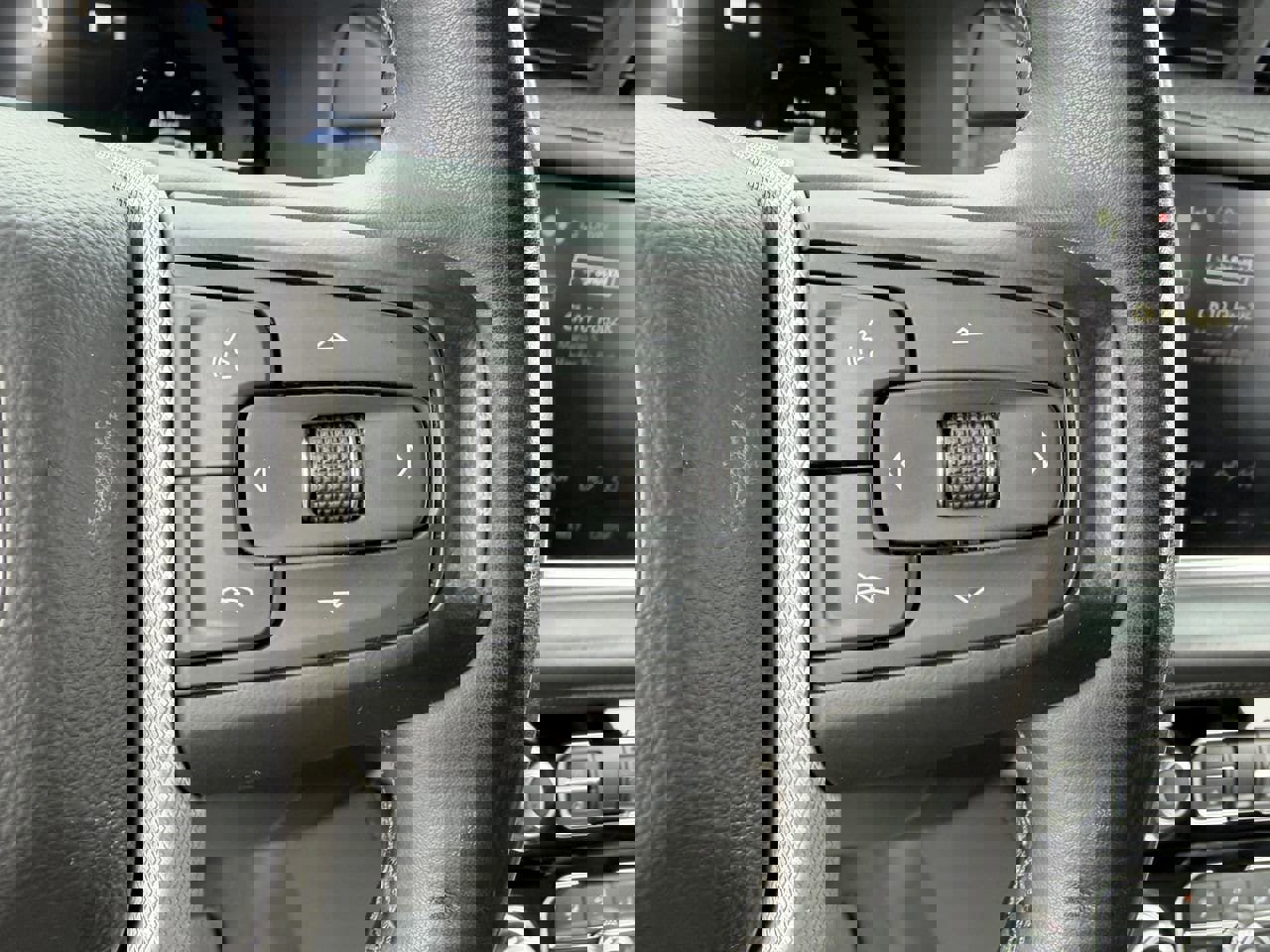 Used 2023 GMC Yukon Denali image 22