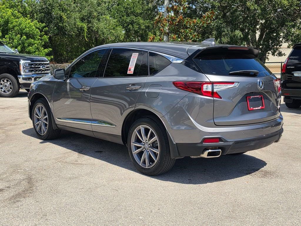 Used 2024 Acura RDX w/ Technology Package AWD/4WD image 4