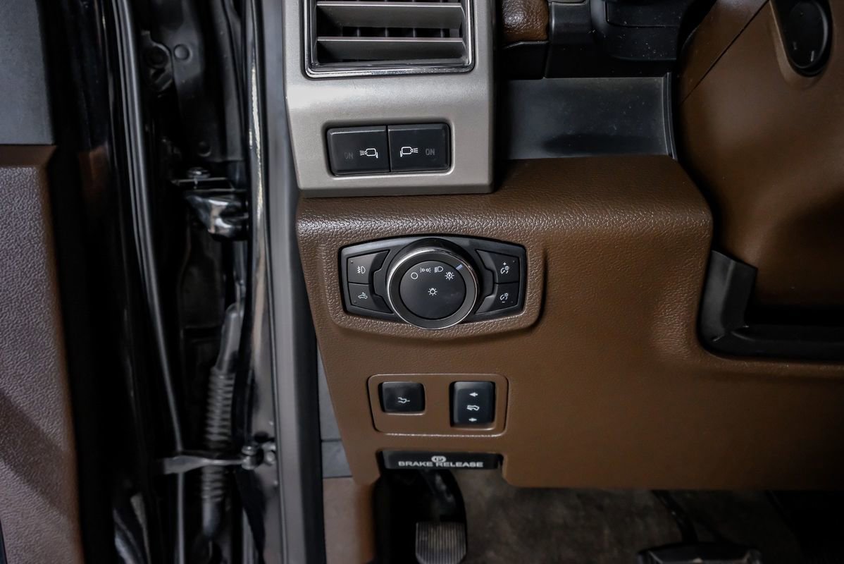 Used 2018 Ford F250 King Ranch w/ King Ranch Ultimate Package image 28