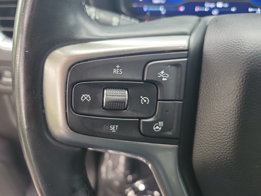 Used 2024 Chevrolet Suburban Premier AWD/4WD image 31