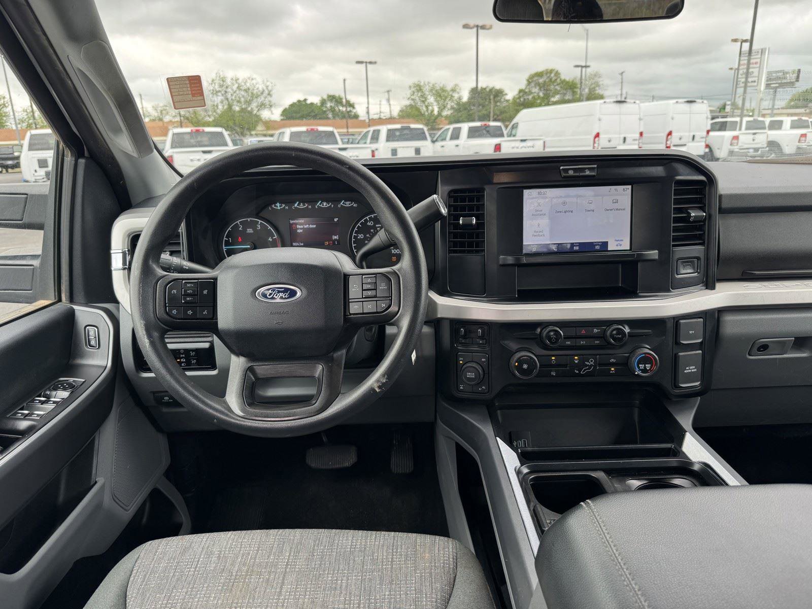 Used 2025 Ford F250 XLT w/ FX4 Off-Road Package image 19