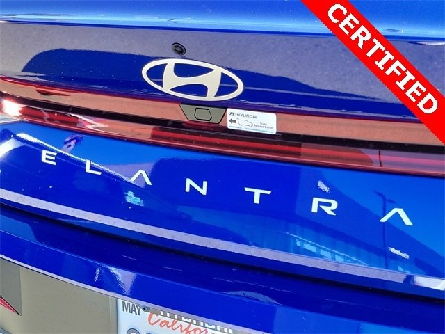 Certified 2025 Hyundai Elantra SEL image 20