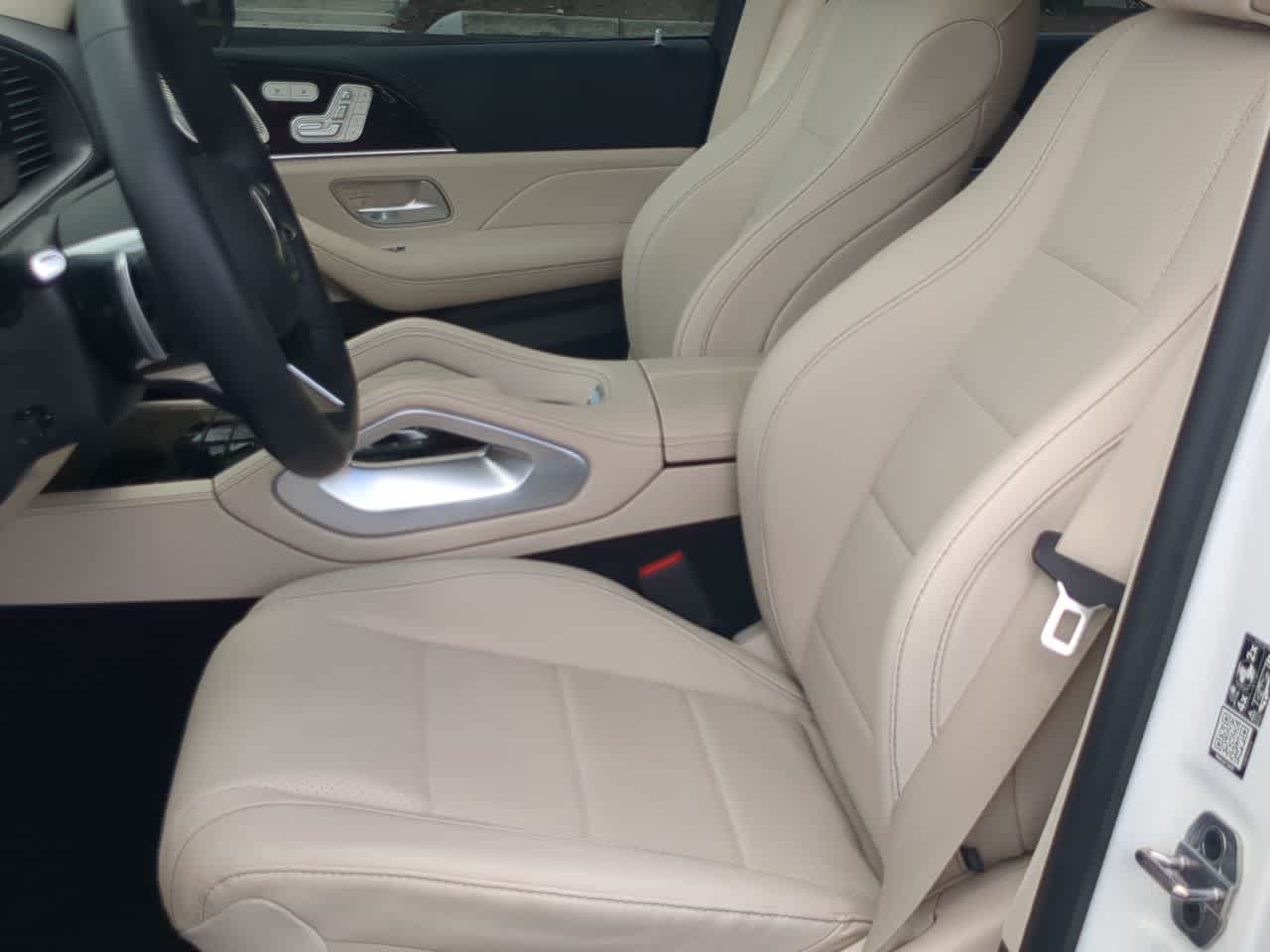 Used 2024 Mercedes-Benz GLS 450 4MATIC image 16