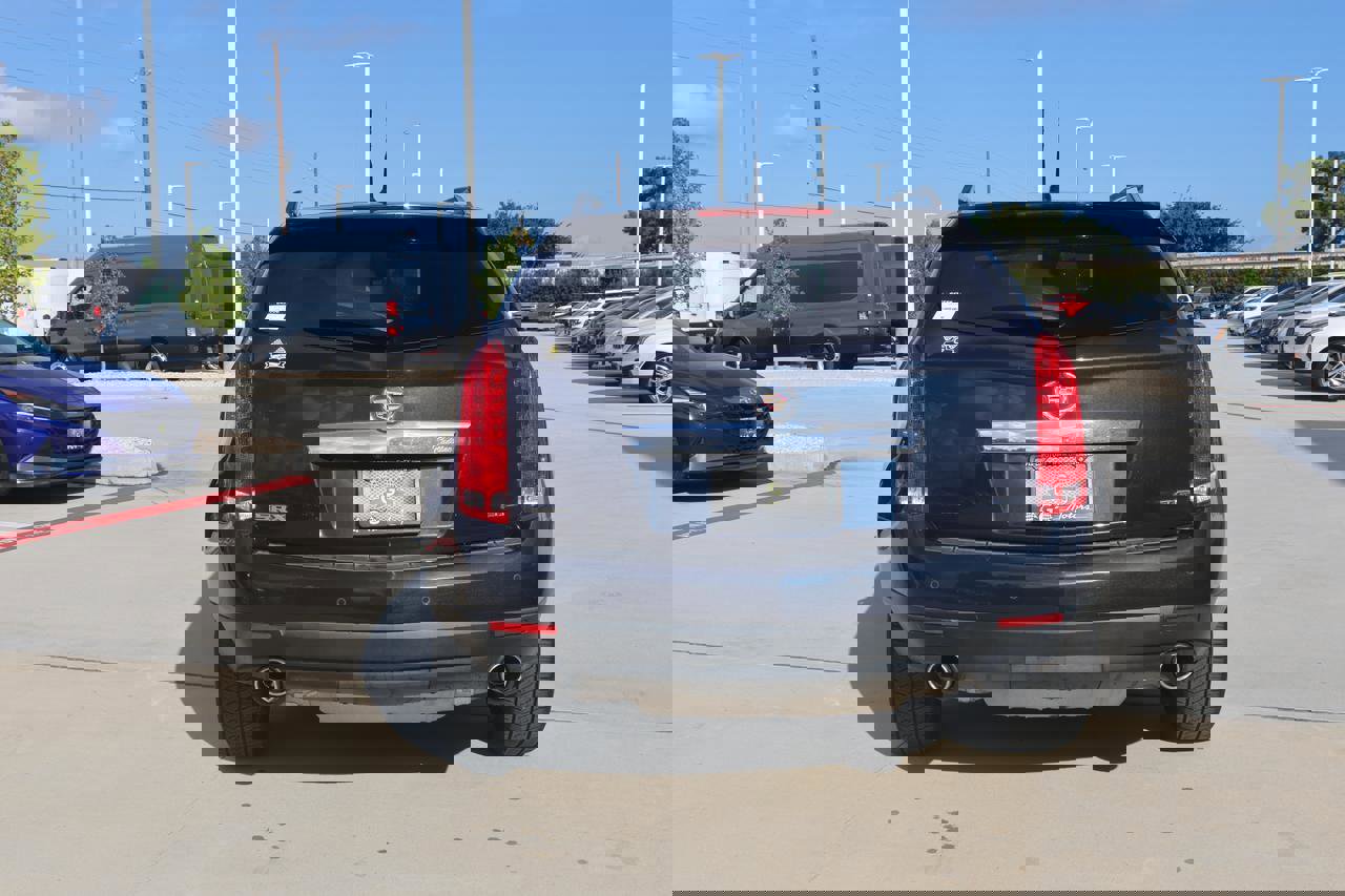 Used 2014 Cadillac SRX Performance w/ Driver Awareness Package image 4