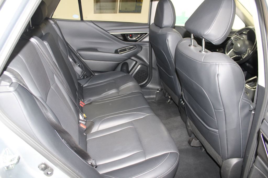 Used 2022 Subaru Outback Limited image 30