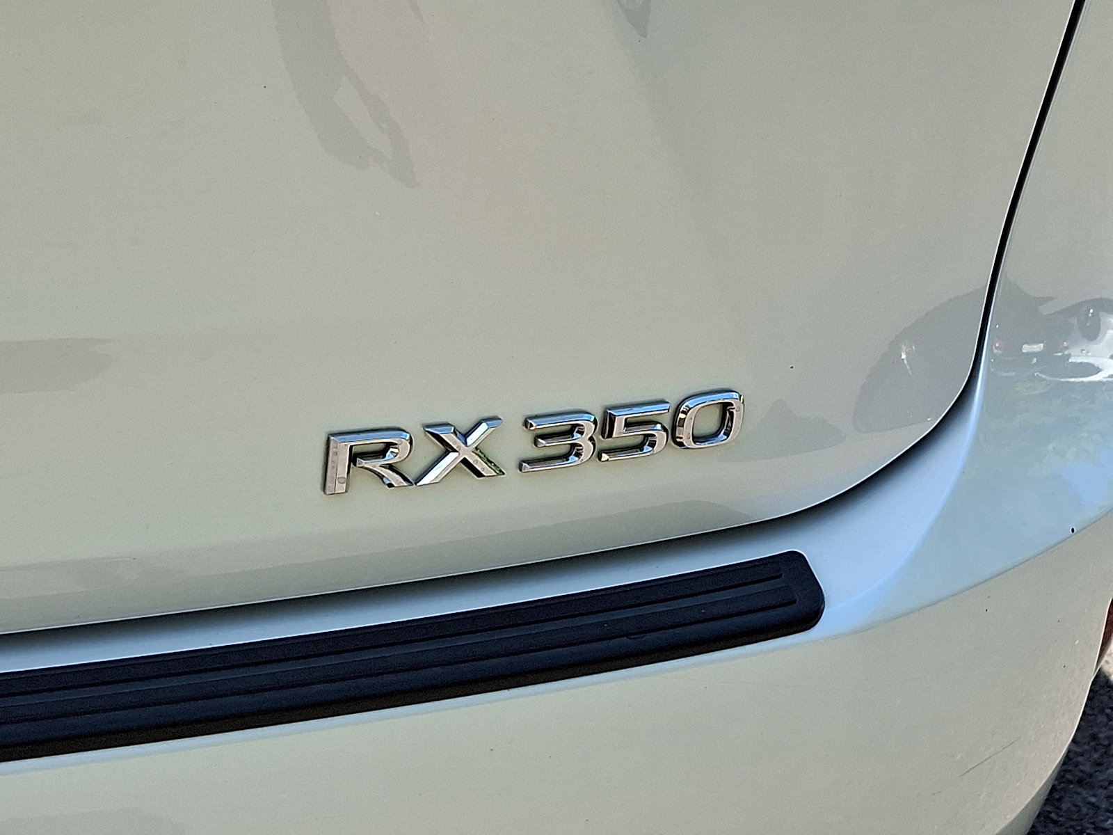Used 2018 Lexus RX 350 AWD w/ Premium Package image 30