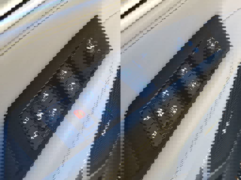 Used 2022 Jeep Wagoneer Series I image 18