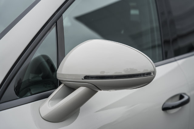 Used 2022 Porsche Macan AWD/4WD image 14