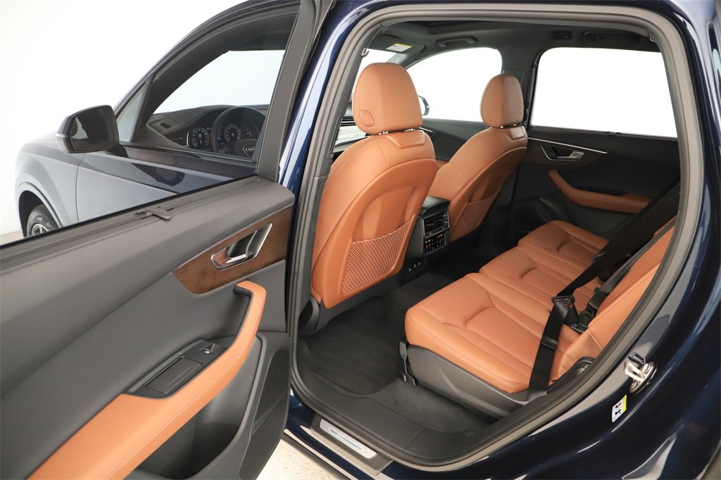Certified 2025 Audi Q7 2.0T Premium Plus w/ Premium Plus Package image 27
