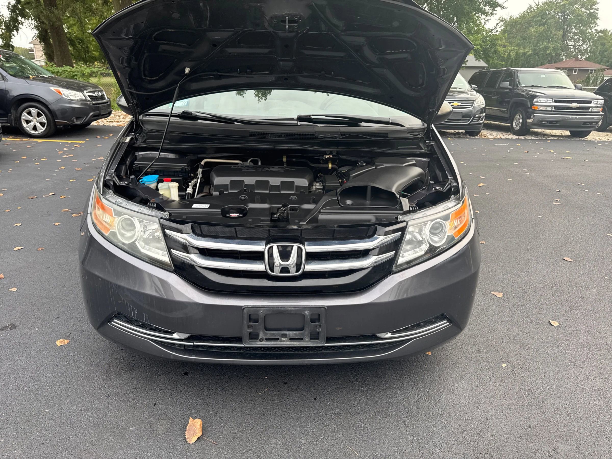 Used 2015 Honda Odyssey LX image 8