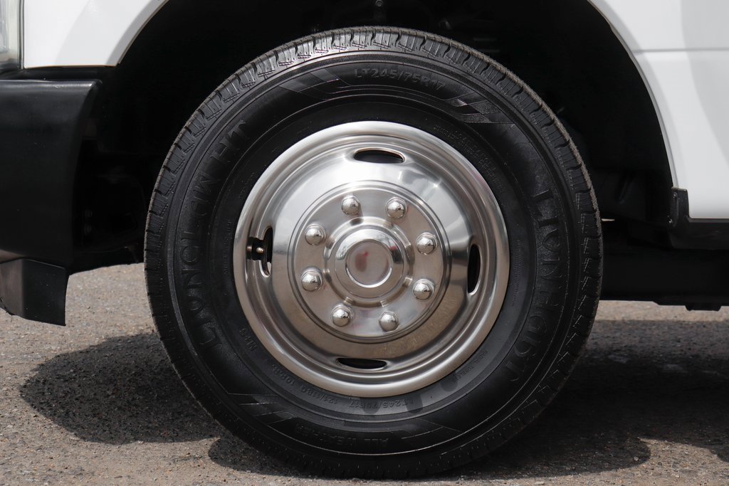 Used 2017 Ford F350 XL w/ Power Equipment Group image 34