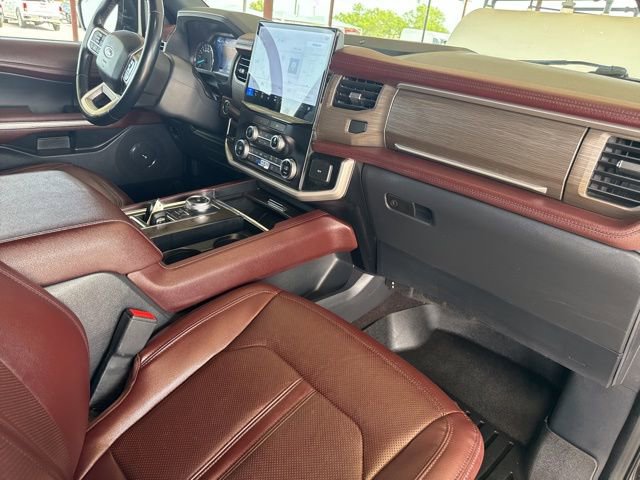 Used 2023 Ford Expedition Max Limited RWD image 12