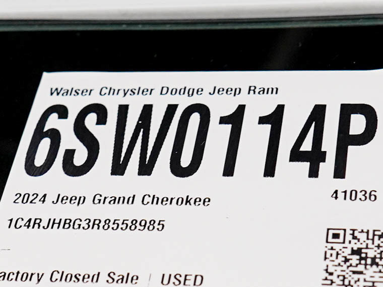 Used 2024 Jeep Grand Cherokee Limited w/ Luxury Tech Group II AWD/4WD image 31