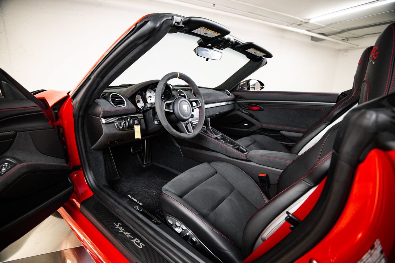 Certified 2024 Porsche 718 Boxster Spyder RS RWD image 4