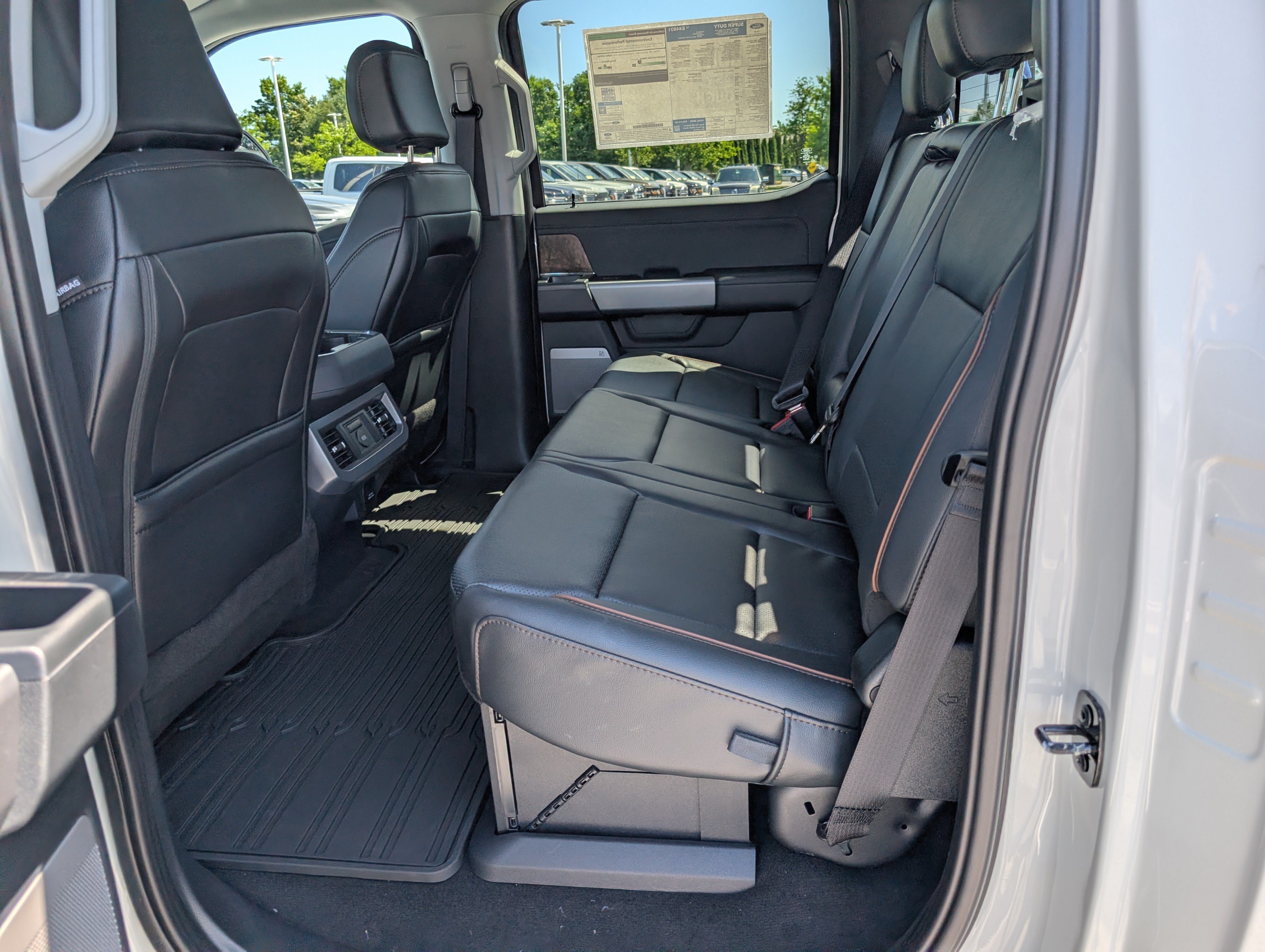 New 2026 Ford F250 Lariat w/ Chrome Package AWD/4WD image 11