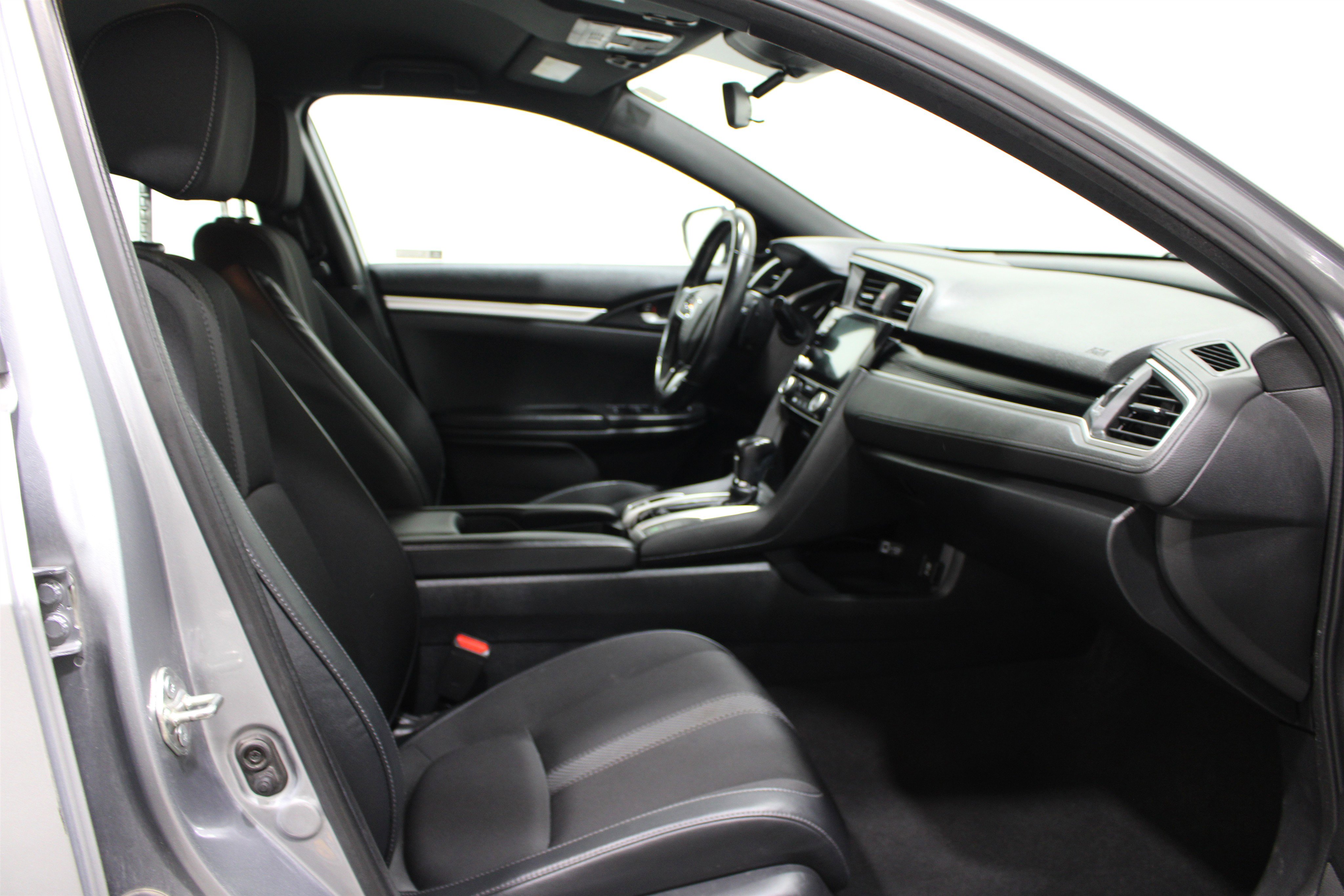 Used 2020 Honda Civic Sport image 25