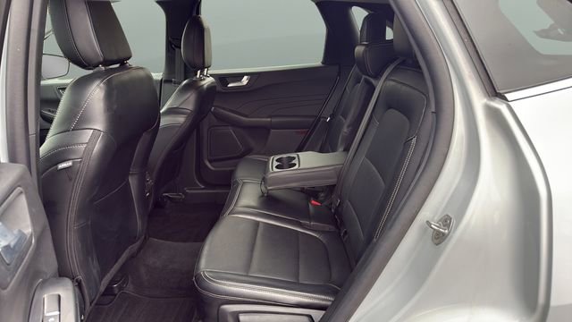 Used 2025 Ford Escape Platinum image 18