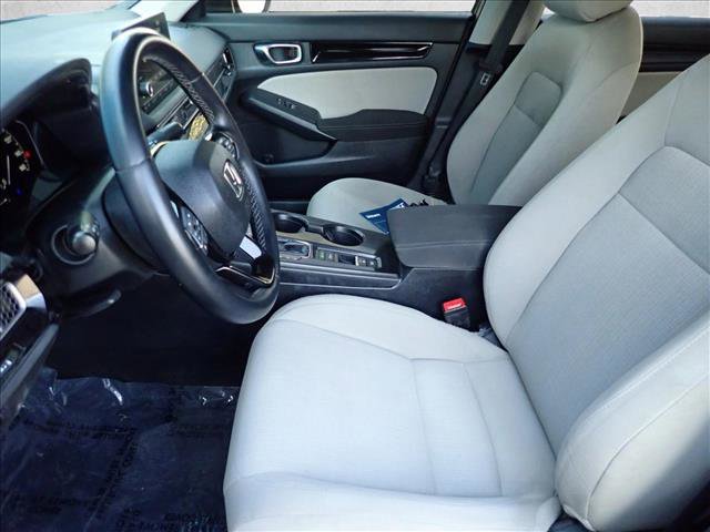 Used 2023 Honda Civic EX image 10