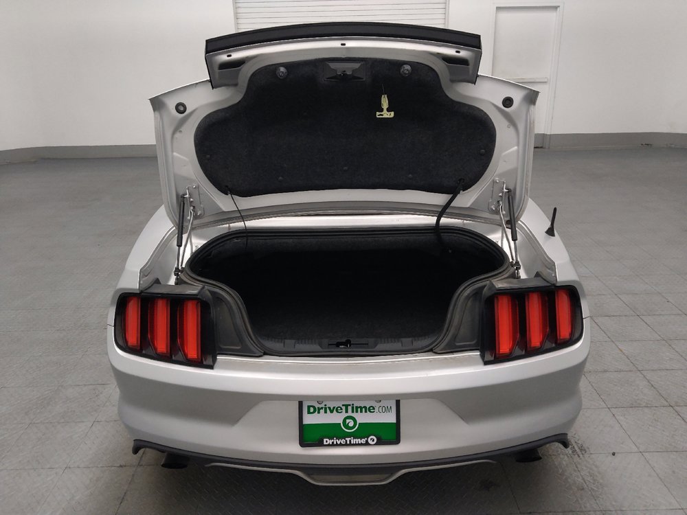 Used 2015 Ford Mustang Premium RWD image 29