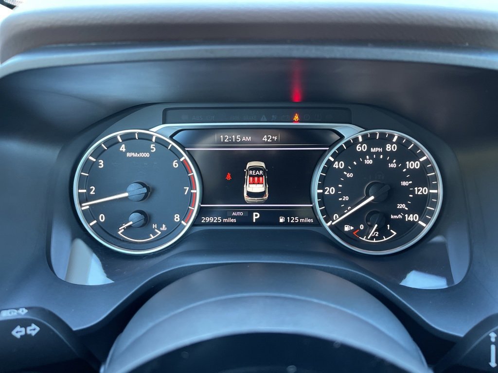 Used 2023 Nissan Rogue SV image 9