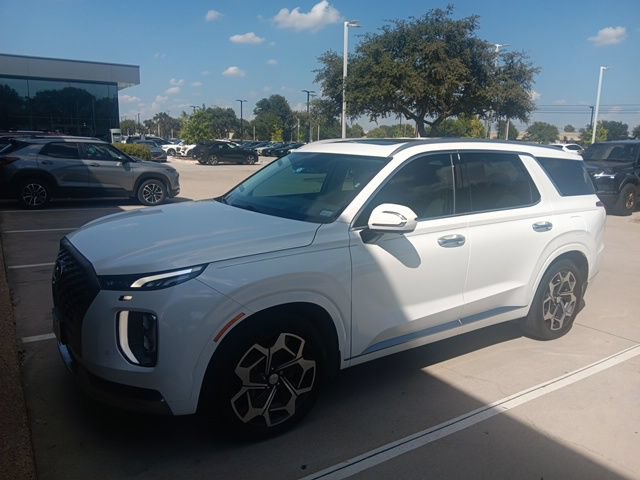 Used 2022 Hyundai Palisade Calligraphy w/ Winter Package FWD image 4