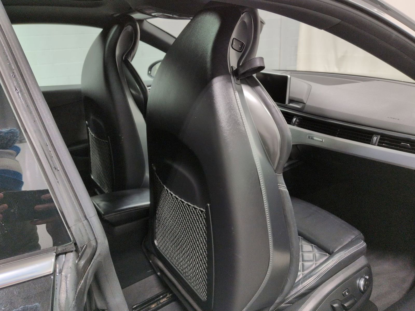 Used 2018 Audi S5 Premium Plus w/ Navigation Package image 18