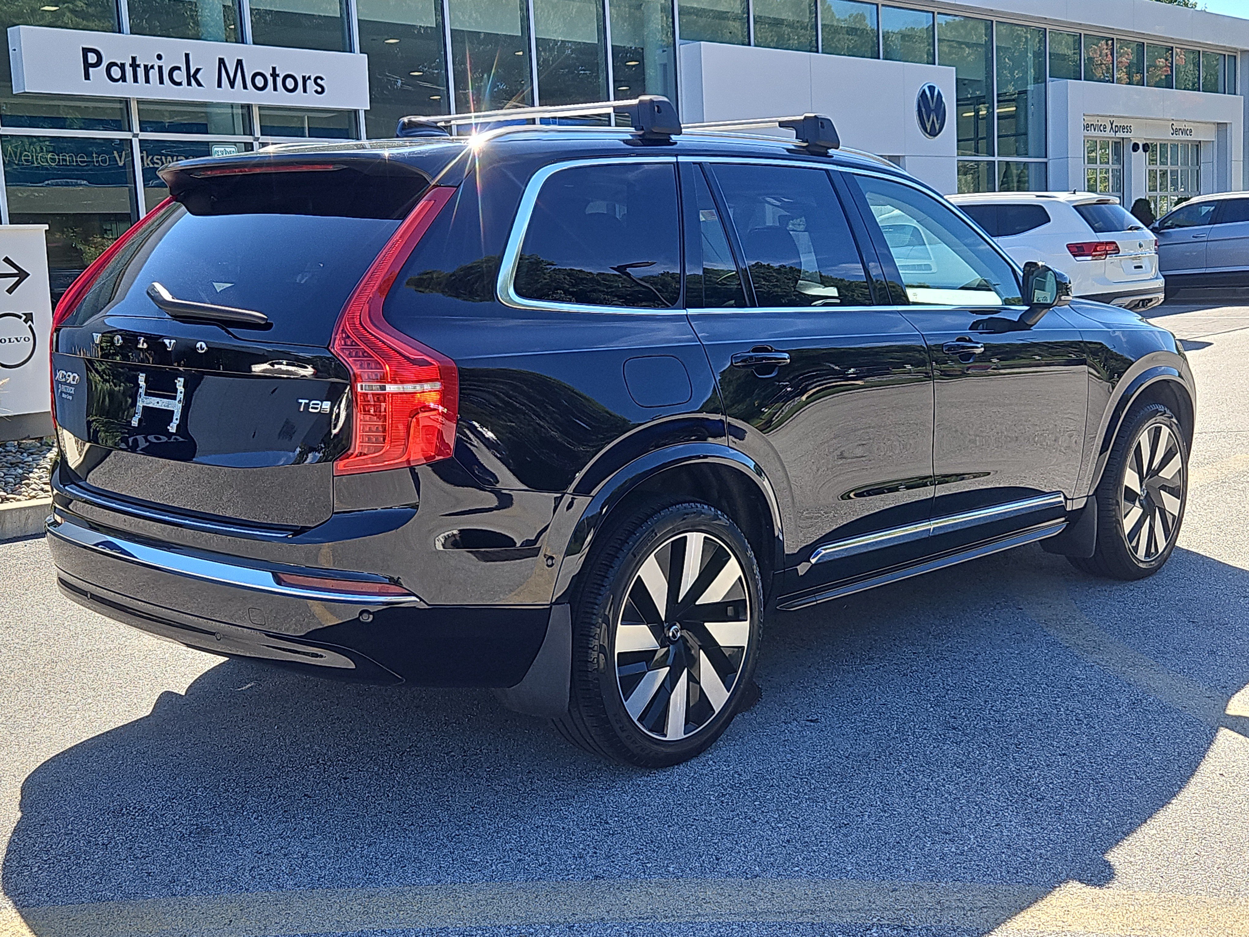 Used 2025 Volvo XC90 T8 Plus w/ Protection Package Premier AWD/4WD image 2