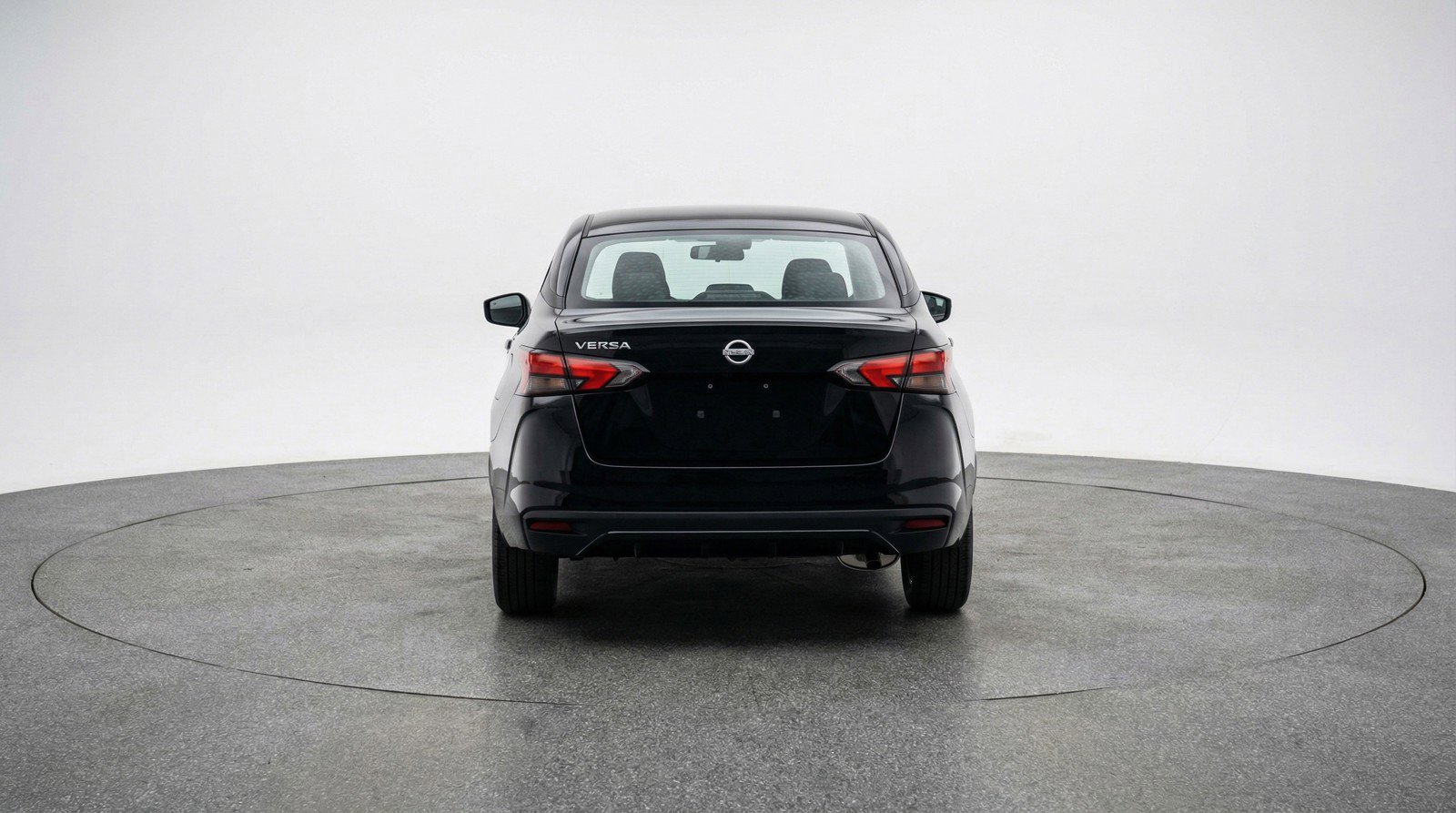 Used 2025 Nissan Versa SV image 7