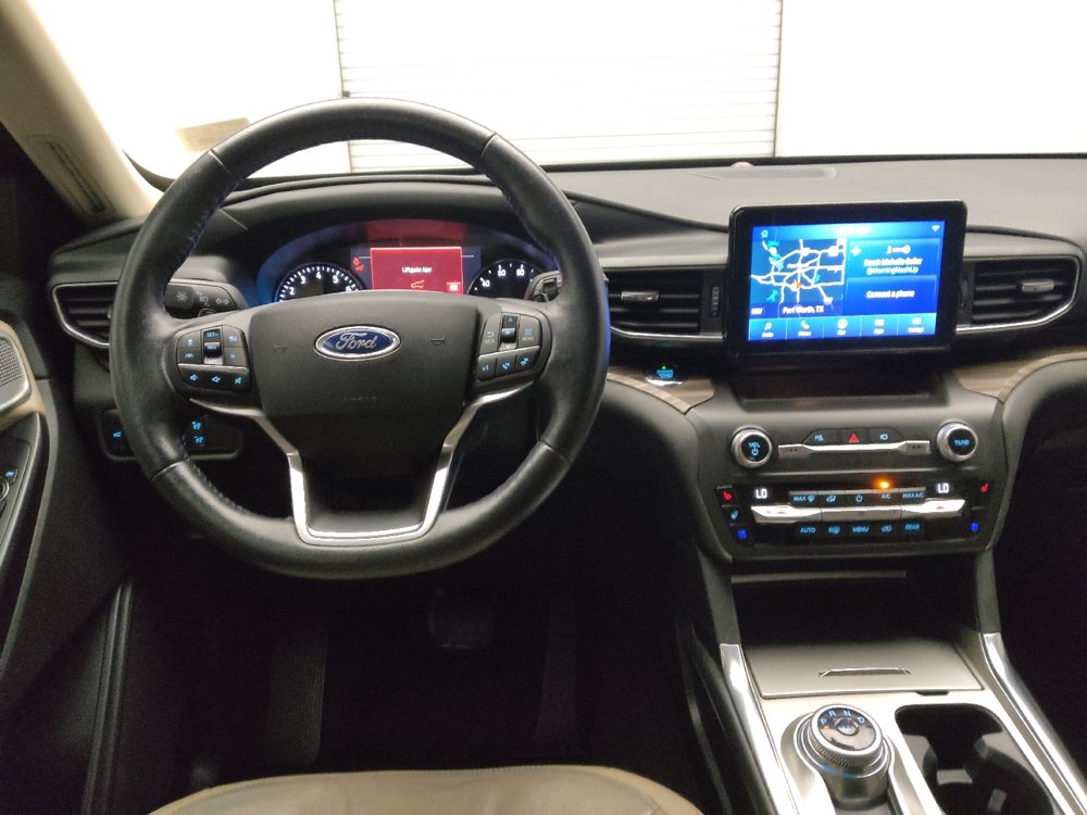 Used 2020 Ford Explorer Limited image 22