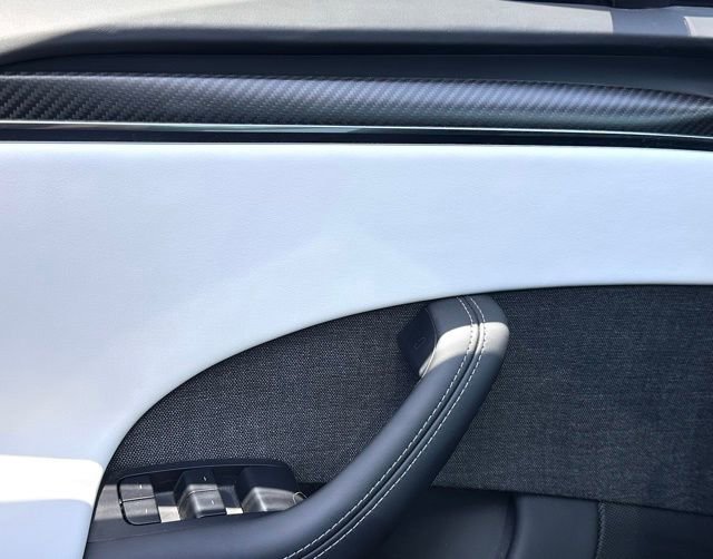 Used 2023 Tesla Model S Plaid AWD/4WD image 21