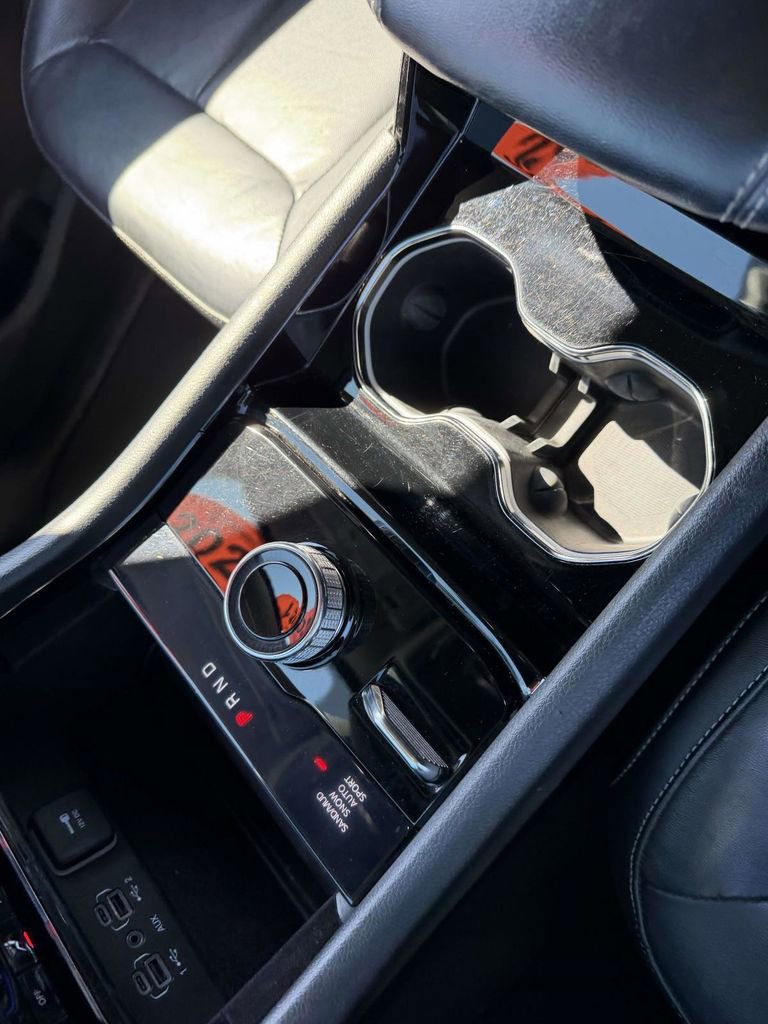 Used 2021 Jeep Grand Cherokee L Limited image 29