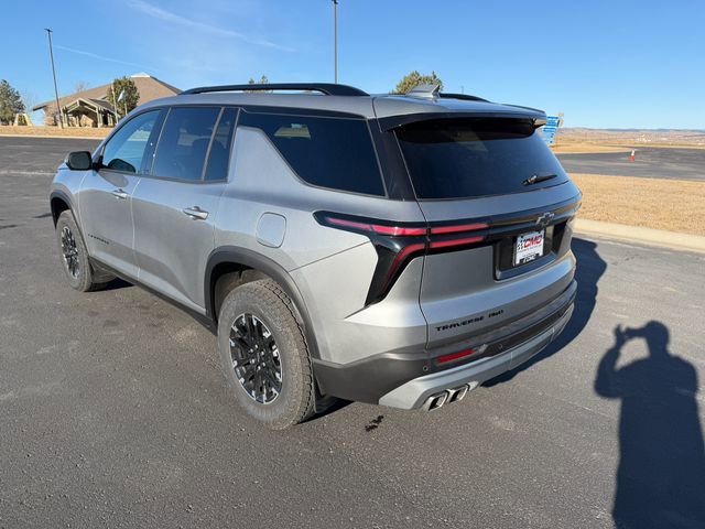 Used 2025 Chevrolet Traverse Z71 w/ Driver Confidence Package image 11