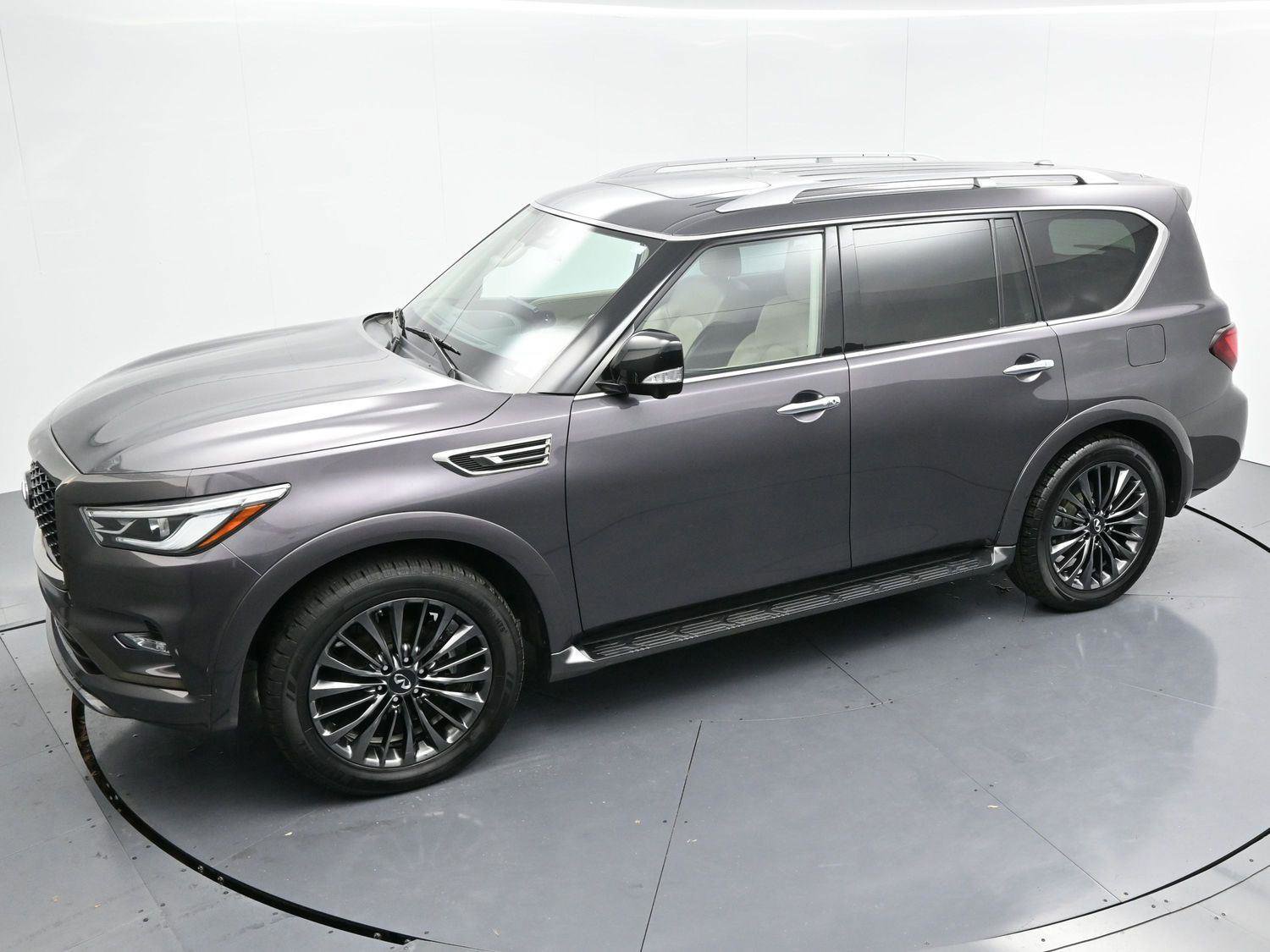 Used 2022 INFINITI QX80 Premium Select w/ Cargo Package image 51