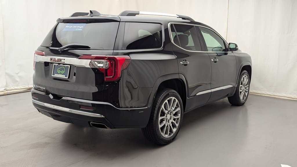 Certified 2023 GMC Acadia Denali w/ LPO, Floor Liner Package FWD image 5