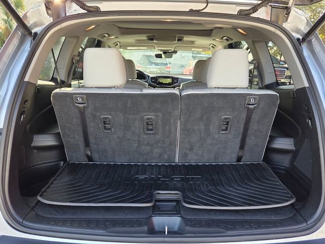 Used 2019 Honda Pilot Elite image 14
