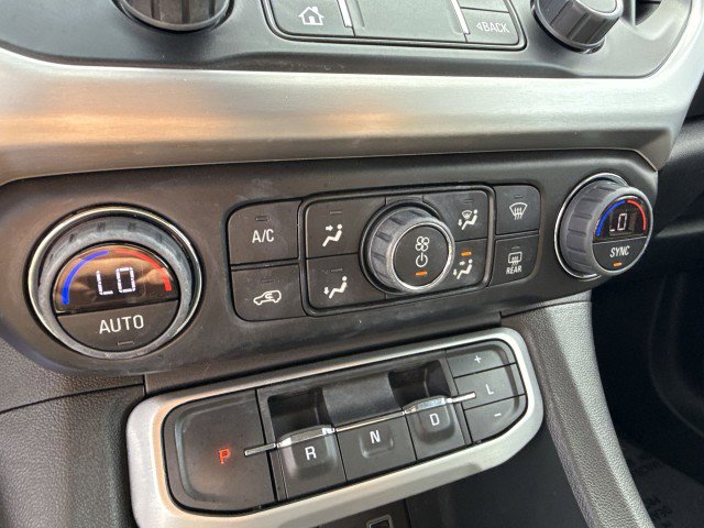 Certified 2023 GMC Acadia SLE w/ Driver Convenience Package image 16