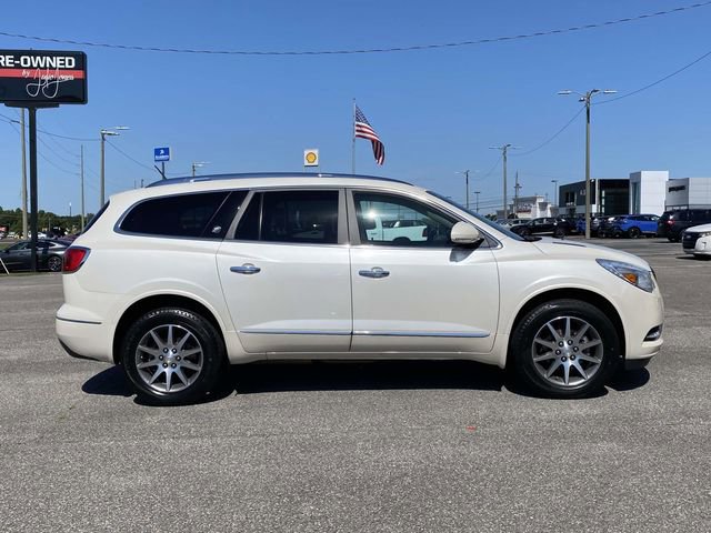 Used 2013 Buick Enclave Leather FWD image 2