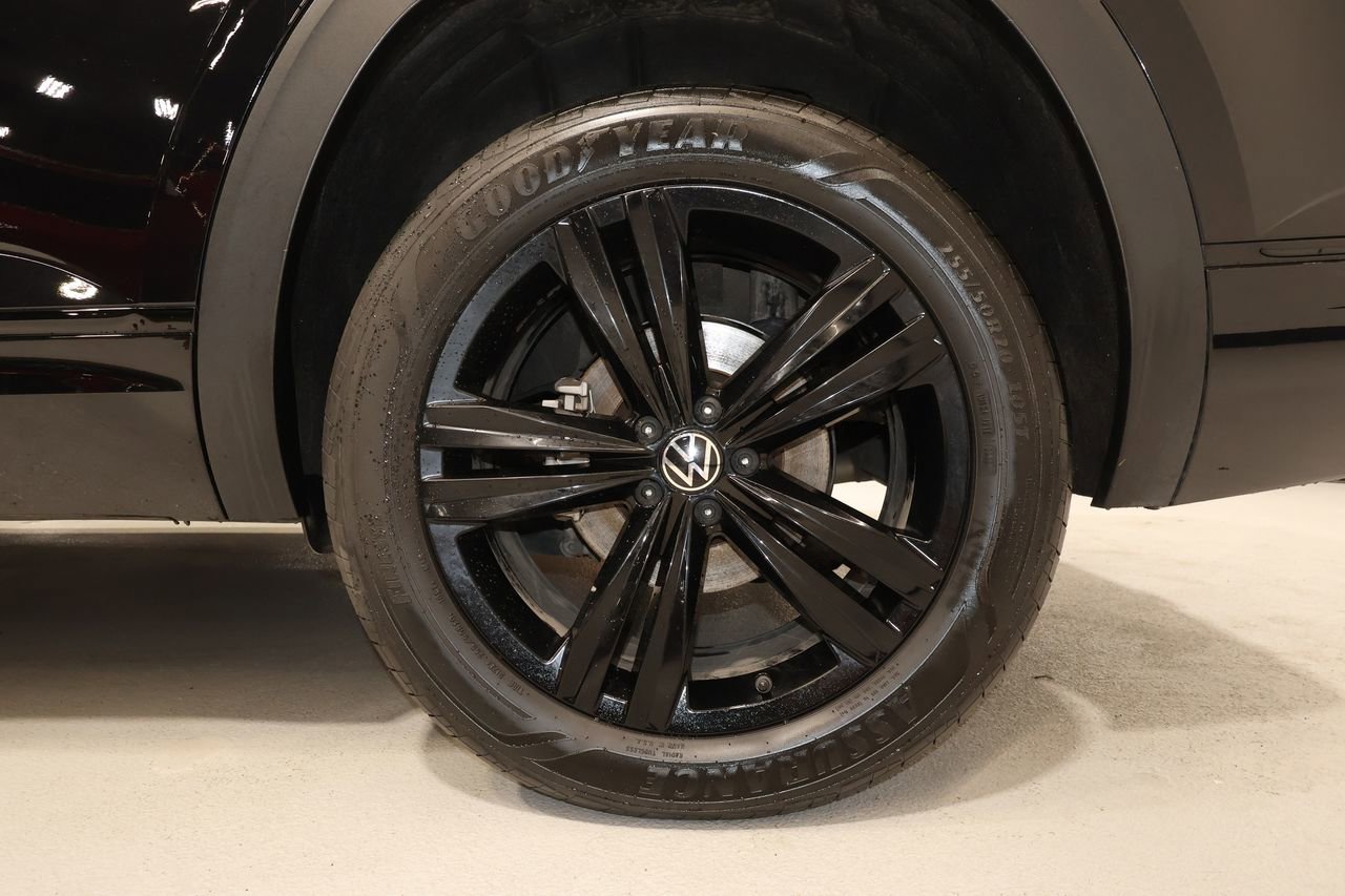 Used 2023 Volkswagen Atlas SEL R-Line AWD/4WD image 33